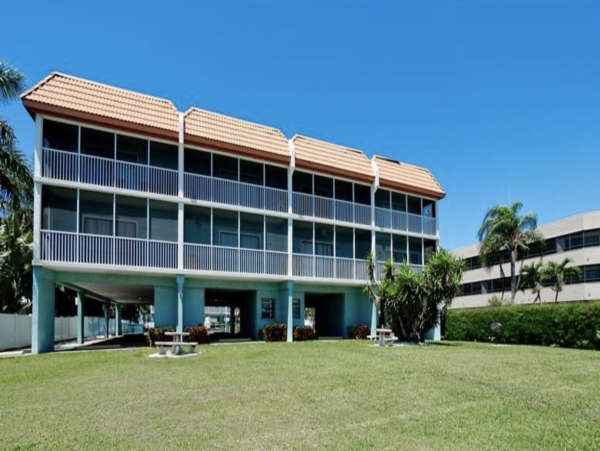 Anna Maria Island Two Bedroom Rental Property
